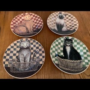 Set of 4, Decorative Plates "Country Kitties"